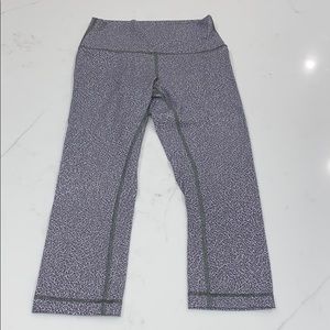 Lululemon Wunder Under Crop